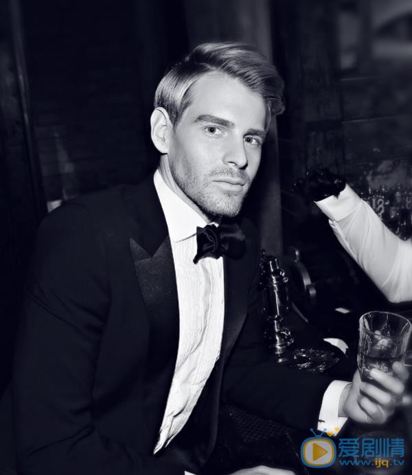 大浦東查爾德是誰演的？查爾德扮演者詹姆斯&bull;奧夫斯（James Alofs）個人資料、寫真及生活照欣賞