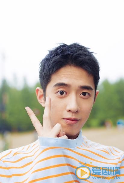 流星花園馮美作是誰演的？馮美作扮演者梁靖康個人資料、寫真及生活照欣賞