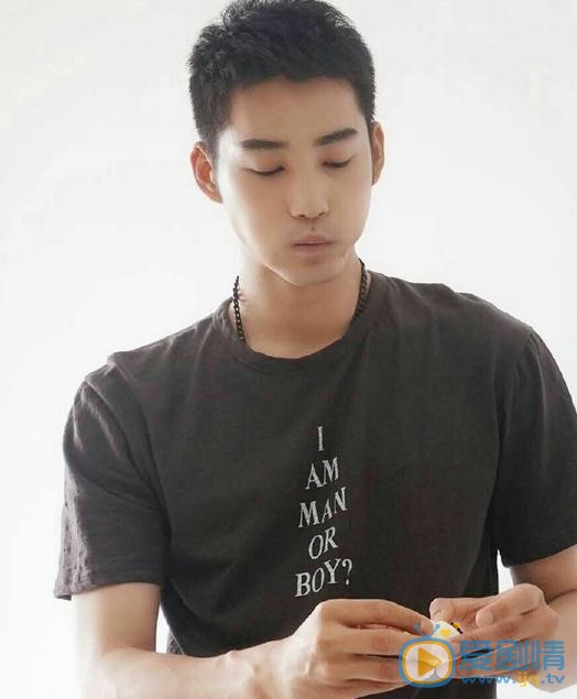 夏至未至段橋是誰扮演的?夏至未至段橋扮演者龐瀚辰個人資料、寫真及生活照欣賞