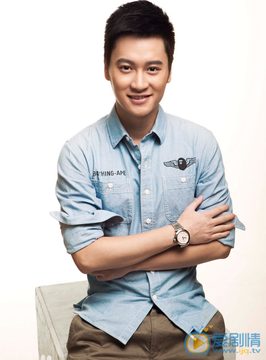  歡樂頌2曲連傑是誰演的？曲連傑扮演者郭曉然個人資料生活照欣賞