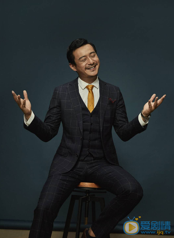 嚴豐個人資料簡介 嚴豐演藝經歷 嚴豐帥氣寫真圖片