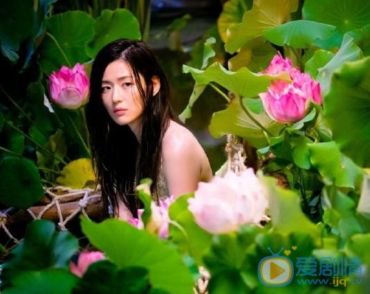 藍色大海的傳說最新劇照曝光 李敏鎬全智賢古代相遇