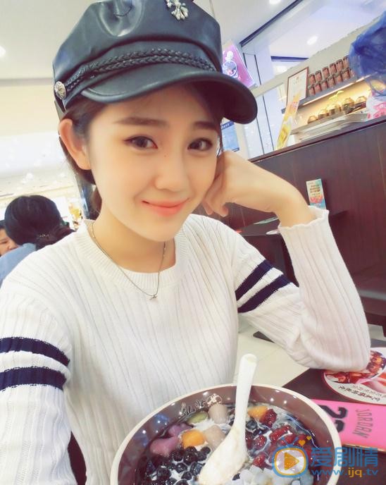 進擊吧閃電宮苒是誰扮演的？進擊吧閃電宮苒扮演者喬曦個人資料、寫真及生活照欣賞