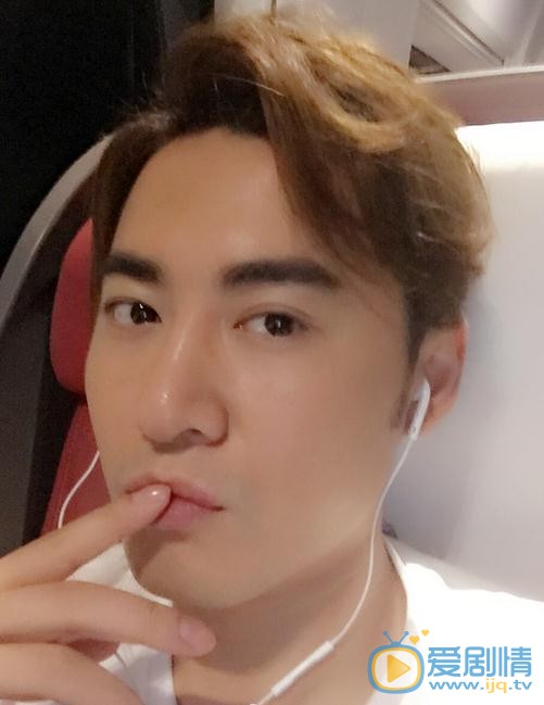 愛情萬萬歲劇照