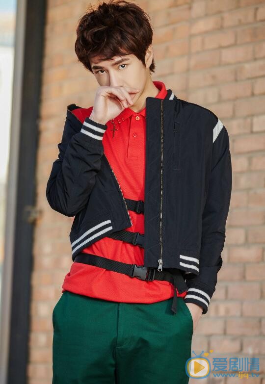  人間至味是清歡翟至味是誰演的？翟至味扮演者王一博個人資料及寫真生活照欣賞