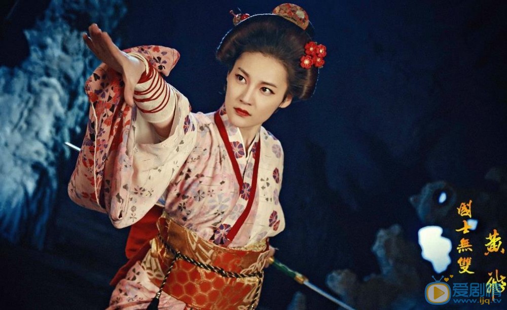 國士無雙黃飛鴻岑慧慧扮演者鍾楚曦個人資料、寫真生活照