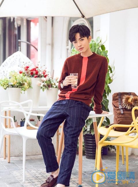 鳳囚凰劉子業是誰演的？鳳囚凰劉子業扮演者張逸傑個人資料、寫真及生活照欣賞