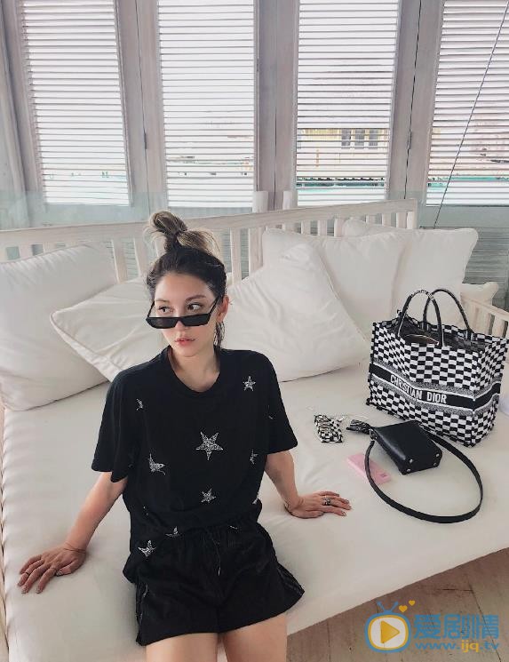 李雨桐個人資料簡介 李雨桐寫真照