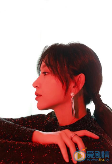 大江大河戴鳳嬌是誰飾演的？戴鳳嬌飾演者施詩個人資料、寫真及生活照欣賞