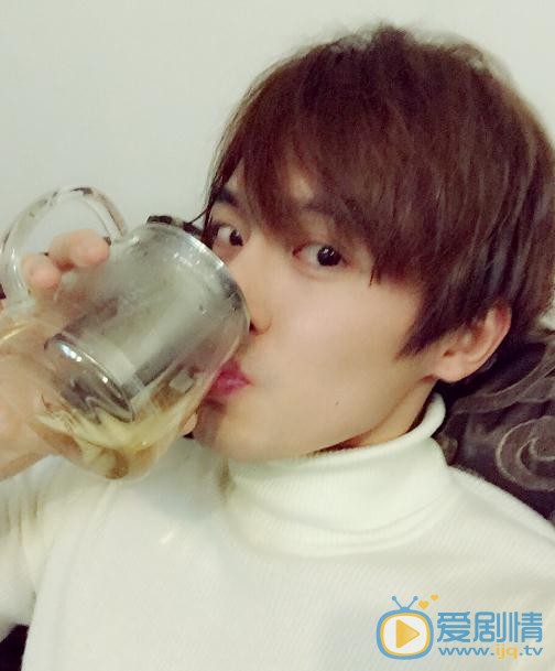 柒個我沈棟傑是誰演的？柒個我沈棟傑扮演者高泰宇個人資料、寫真及生活照欣賞