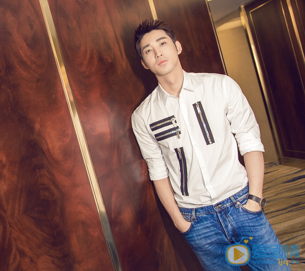 浪花一朵朵歐陽恆是誰演的？歐陽恆扮演者龐瀚辰個人資料及生活照欣賞