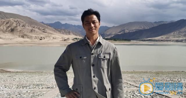 562b-b07990bebb319fa73e3d2ad2256f57be