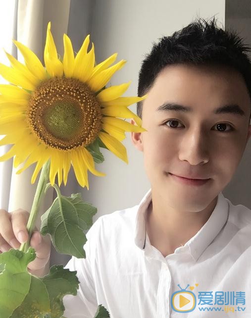 擇天記餘人是誰演的？餘人扮演者付嘉個人資料介紹