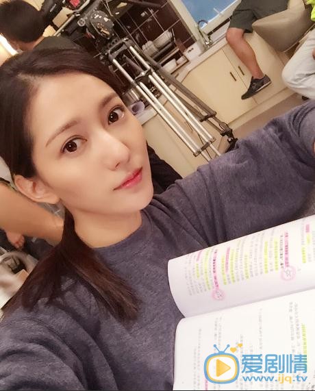 大潑猴霓裳是誰演的？霓裳扮演者王姿允個人資料、寫真及生活照欣賞