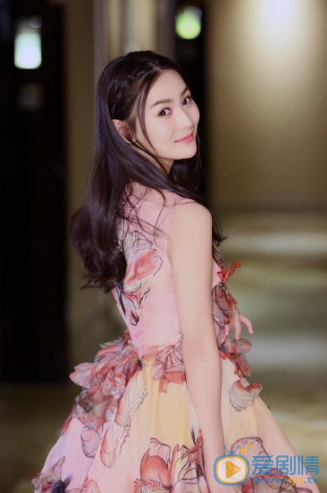 火王之破曉之戰醒秋是誰演的？醒秋扮演者張維娜個人資料、寫真及生活照欣賞