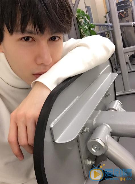 巴清傳蒙嘉是誰演的？巴清傳蒙嘉扮演者郭靖個人資料、寫真及生活照欣賞