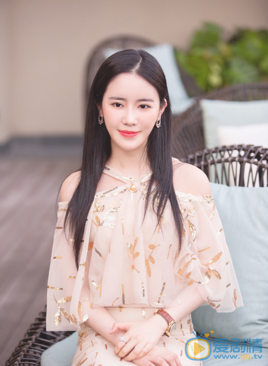 姜怡冰個人資料簡介 姜怡冰演藝經歷 姜怡冰寫真圖片