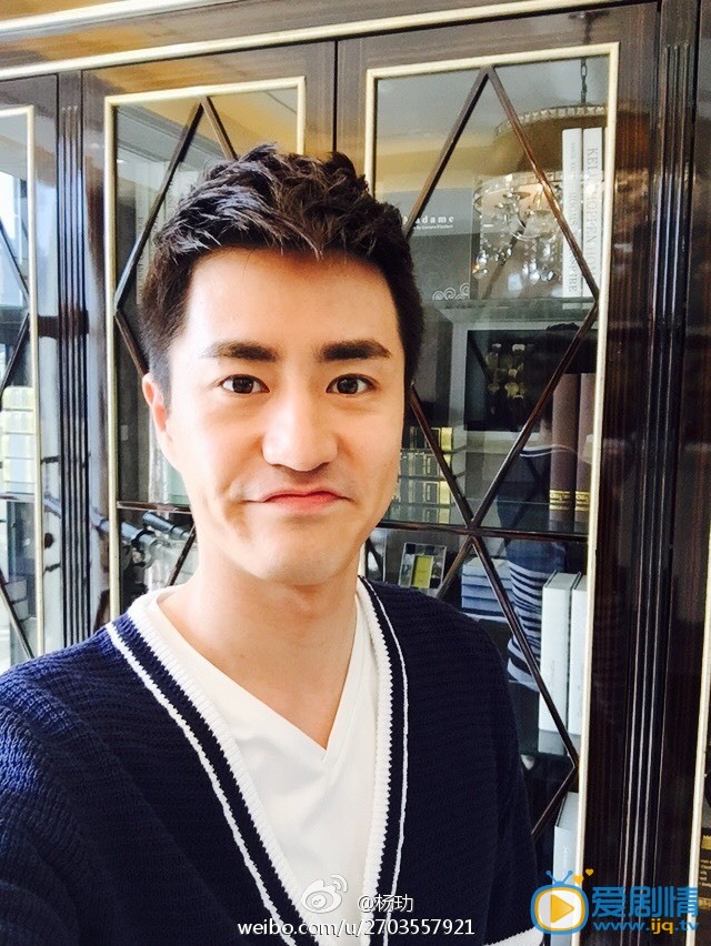 武神趙子龍諸葛亮扮演者楊玏寫真生活照欣賞