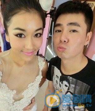 吉克雋逸與男友劉石堅合照 吉克雋逸個人資料介紹