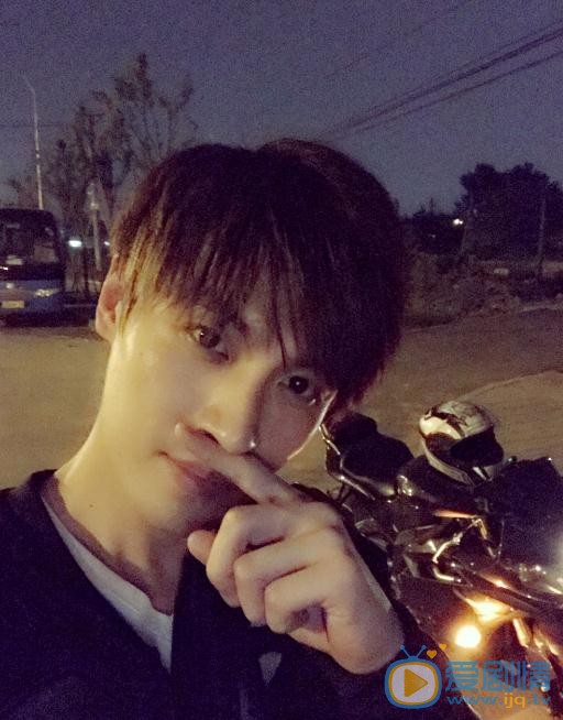 柒個我沈棟傑是誰演的？柒個我沈棟傑扮演者高泰宇個人資料、寫真及生活照欣賞