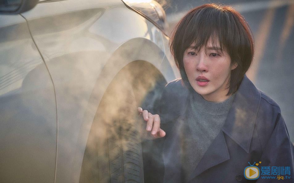 赤月青日劇情介紹 赤月青日劇照