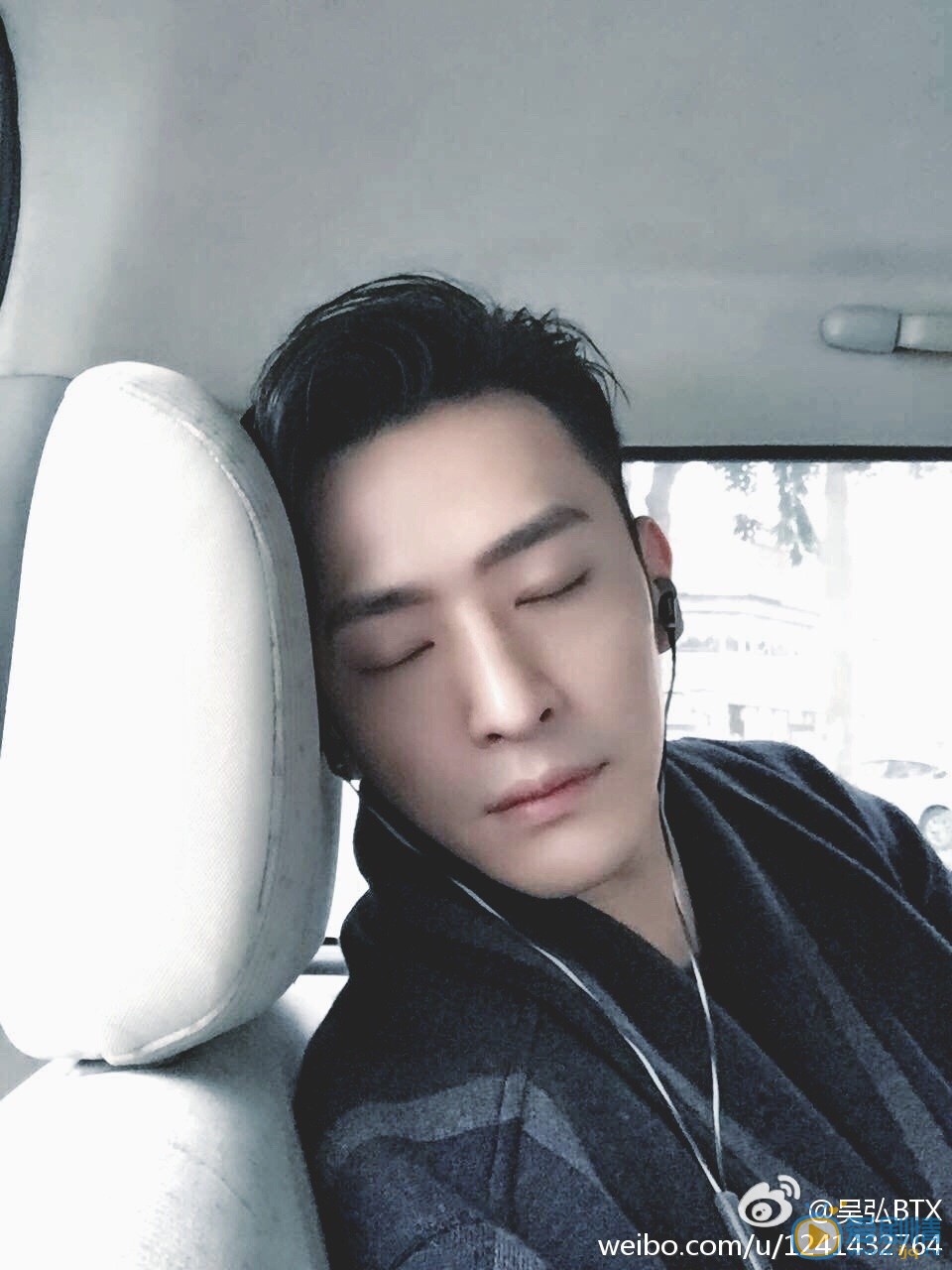 特勤精英曹猛扮演者吳弘照片