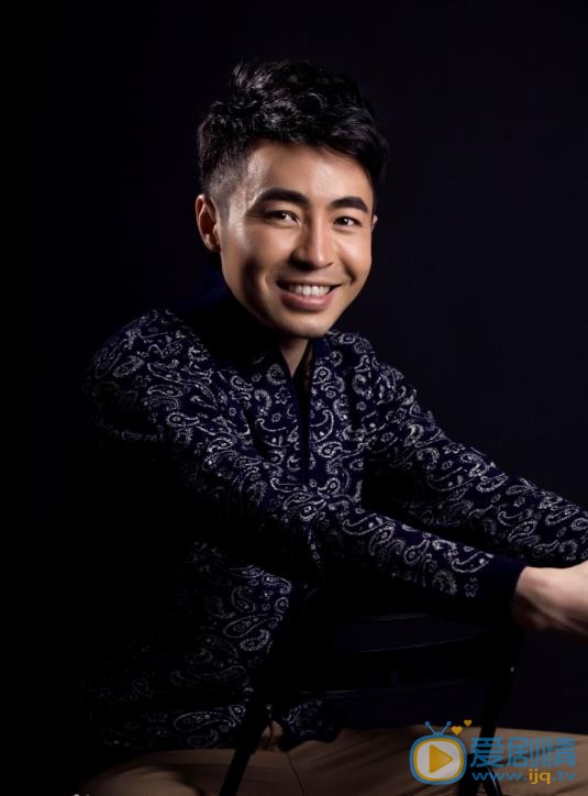 談判官胡迪扮演著毛嘉明個人資料、寫真生活照欣賞