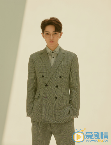 王術一個人資料簡介 王術一演藝經歷 王術一帥氣寫真