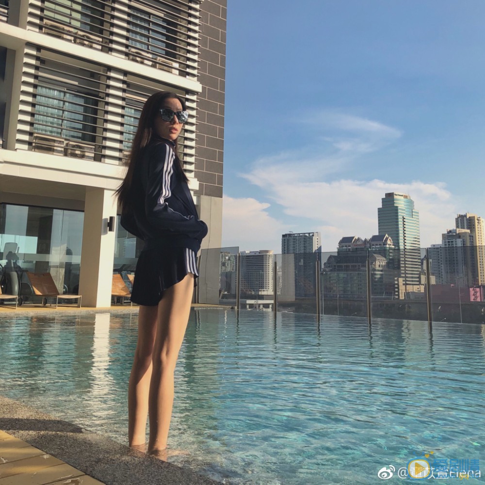 合伙人楊子是誰扮演的？楊子扮演者童苡萱個人資料、寫真及生活照欣賞 