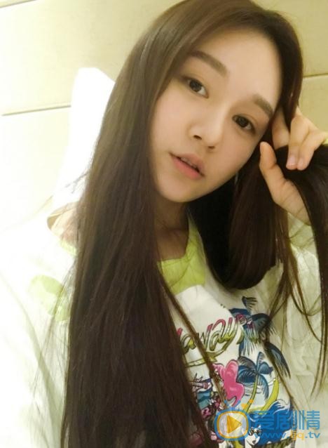 兒科醫生蓋艷艷是誰演的?蓋艷艷扮演者胡睿個人資料、寫真及生活照欣賞