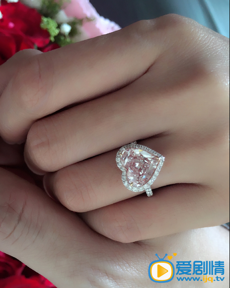 韓雯雯老公是誰？韓雯雯跟朱孝天結婚了嗎？韓雯雯跟朱孝天什麼時候結婚的？