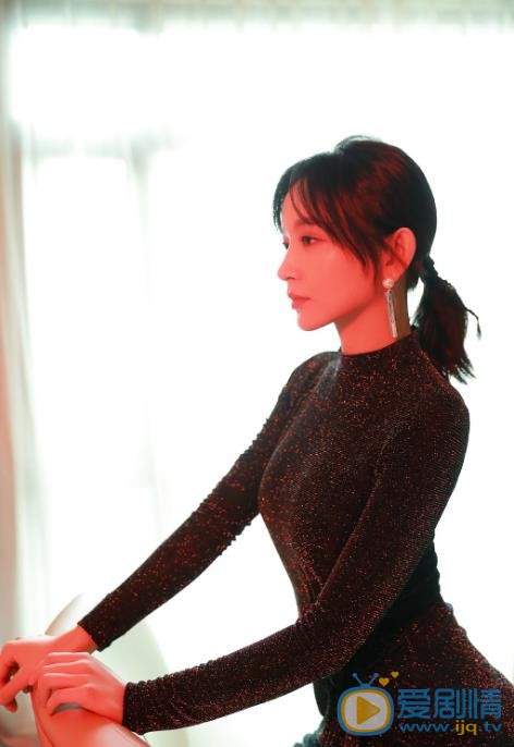 大江大河戴鳳嬌是誰飾演的？戴鳳嬌飾演者施詩個人資料、寫真及生活照欣賞