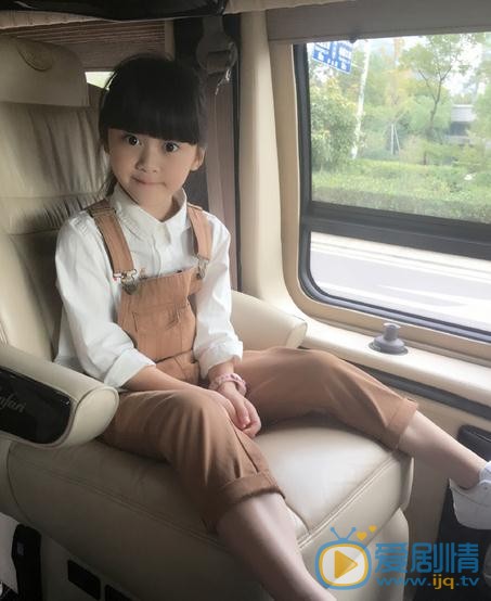 因為遇見你金依蓓是誰扮演的？金依蓓扮演者王芷璇個人資料介紹