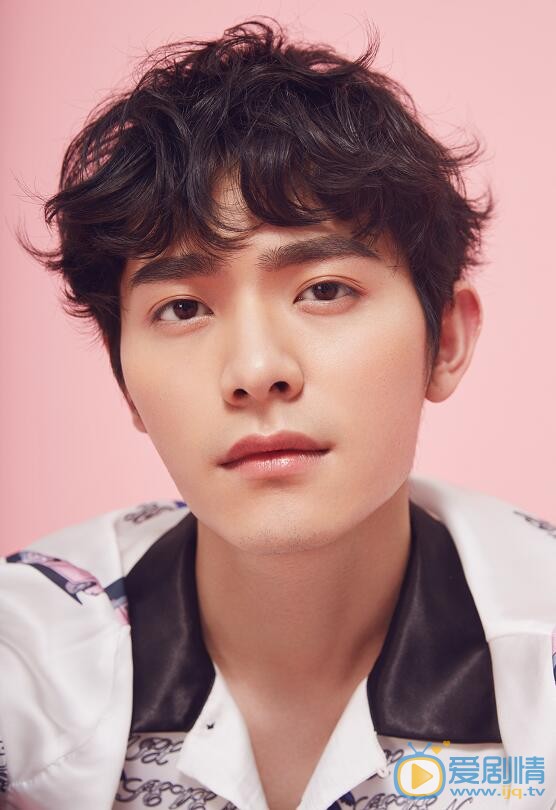 駱明劼個人資料簡介 駱明劼個人經歷及家庭背景介紹 駱明劼圖片寫真照