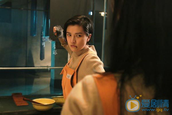 請賜我一雙翅膀青雕是誰？她是由誰飾演的？