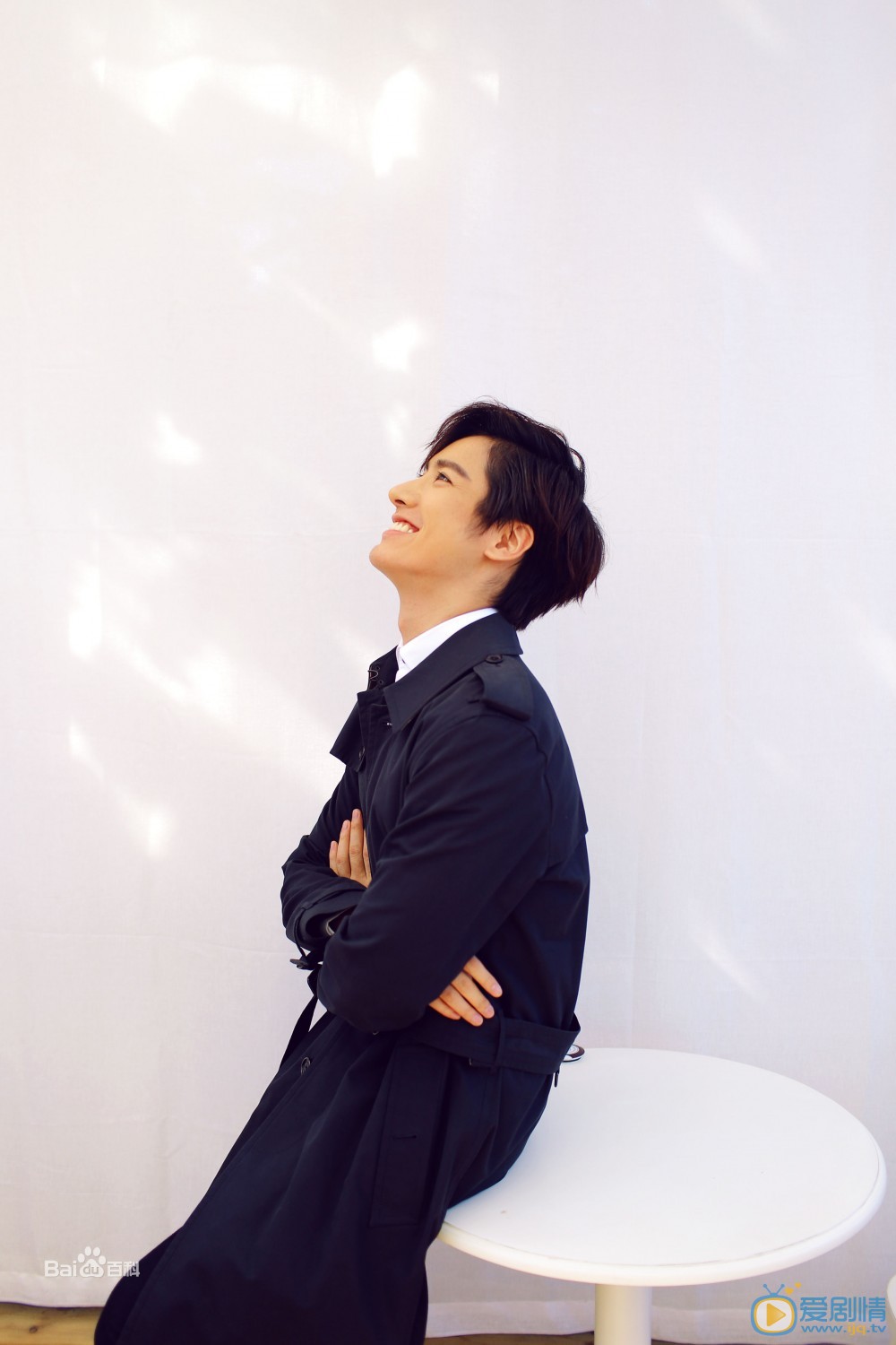 談判官謝曉天是誰扮演的?談判官謝曉天扮演者賴藝個人資料、寫真及生活照