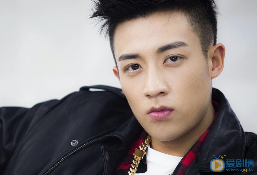 谷嘉誠個人資料簡介 谷嘉誠寫真照片