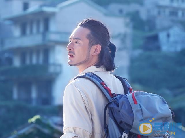 婁淇個人資料簡介 婁淇《食人島》劇照