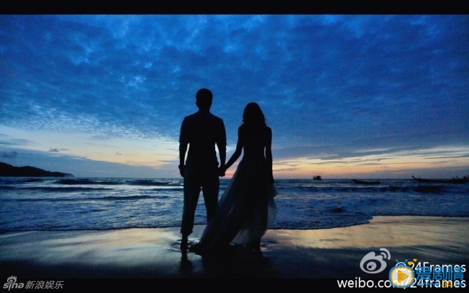 陳赫張子萱擁吻視頻曝光 隨後二人發表聲明承認戀情 陳赫與許婧昔日恩愛照2013年9月16日，“曾小賢”陳赫在普吉島與相戀十三年的女友完婚。一組他拍攝婚紗的花絮圖曝光。既有在叢林中的俏皮高難度照，也有在海邊的浪漫牽手照。