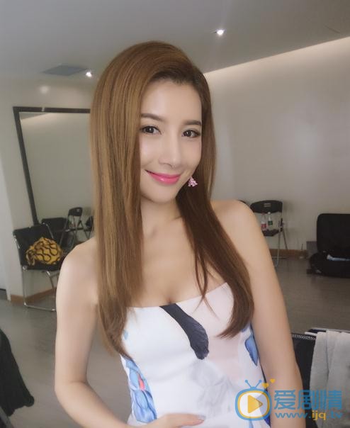 親愛的她們許佳雯是誰演的？許佳雯扮演者徐立個人資料、寫真及生活照欣賞