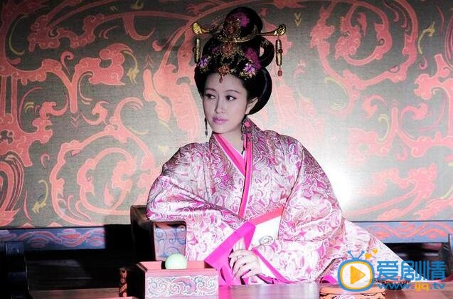 羋月傳鄭袖為什麼要幫羋月？羋月傳鄭袖幫助黃歇的真實目的是什麼？