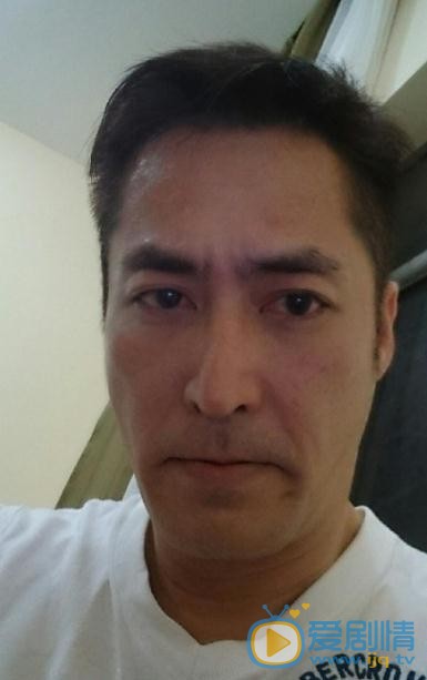 美味奇緣葉長海是誰演的？美味奇緣葉長海扮演者黃建群個人資料、寫真及生活照欣賞