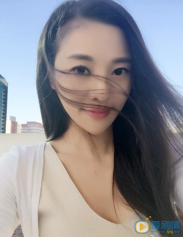  我們的愛李夢竹是誰演的？李夢竹扮演者鄭清文個人資料及生活寫真照欣賞