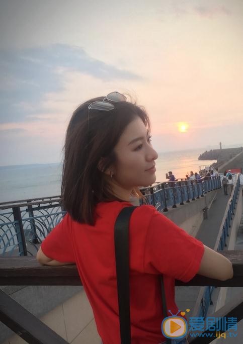 那刻的怦然心動劉可珊是誰演的？劉可珊扮演者關詩敏個人資料、寫真及生活照欣賞