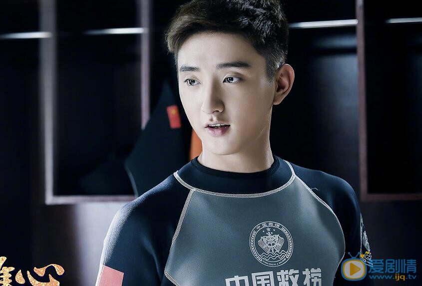 碧海雄心丁超是誰演的?丁超扮演者于小彤個人資料及生活寫真照欣賞