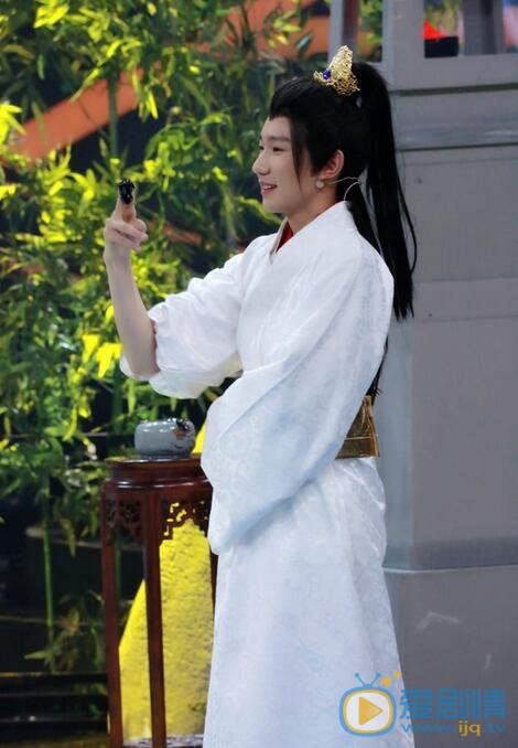 王牌對王牌王源版最萌花無缺和林志穎再現《絕代雙驕》經典橋段！