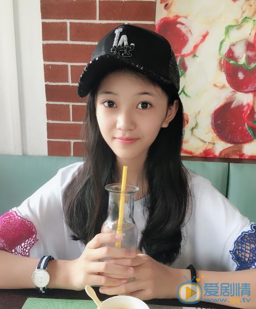 皓鑭傳司徒月是誰飾演的？司徒月扮演者張譯兮個人資料、寫真及生活照欣賞