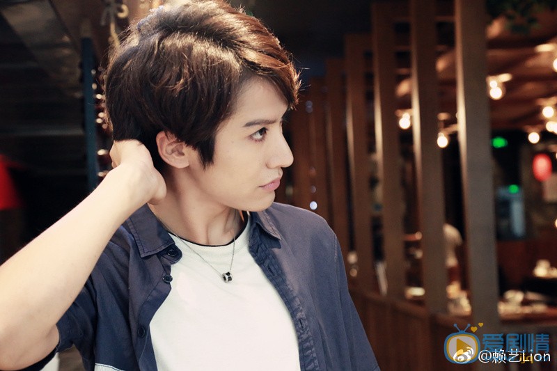 談判官謝曉天是誰扮演的?談判官謝曉天扮演者賴藝個人資料、寫真及生活照