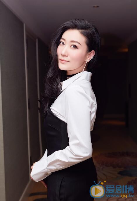 譚晶寫真 譚晶個人經歷及家庭背景介紹