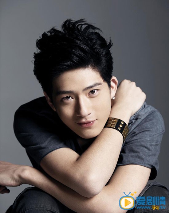 井柏然個人資料簡介 井柏然圖片生活照 井柏然個人經歷及家庭背景介紹